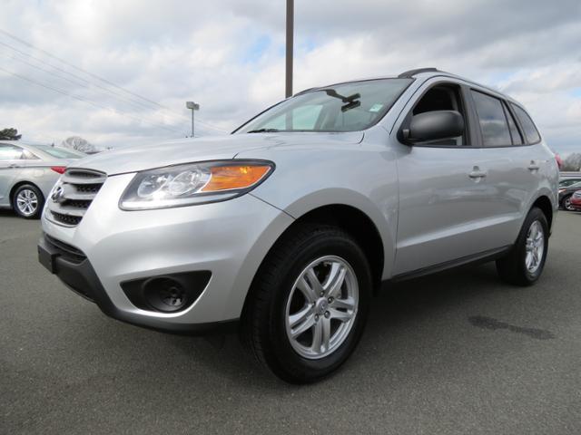 Hyundai Santa Fe 2012 photo 2