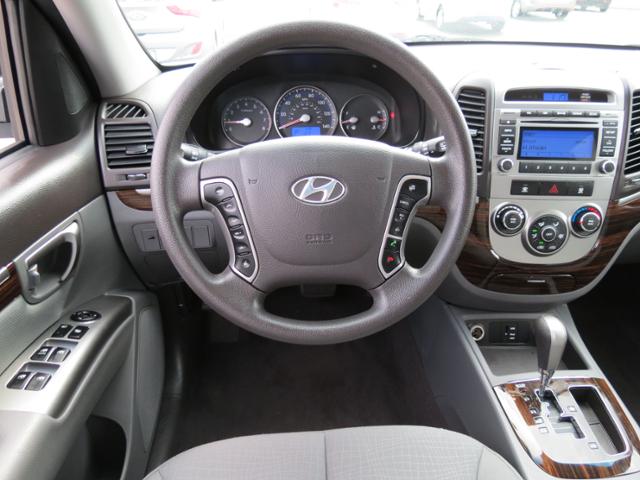 Hyundai Santa Fe 2012 photo 4