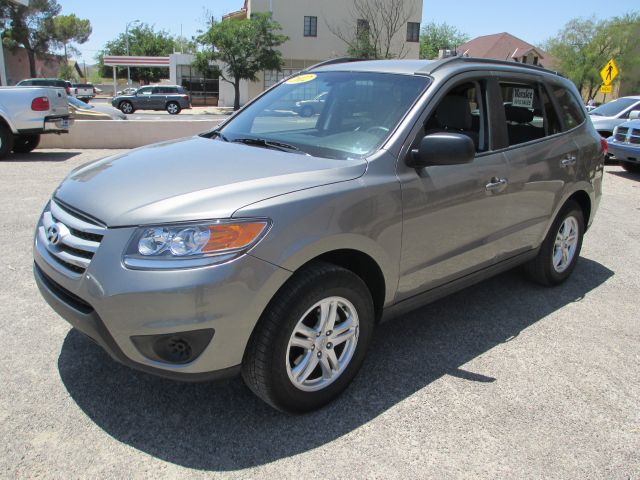 Hyundai Santa Fe 2012 photo 18