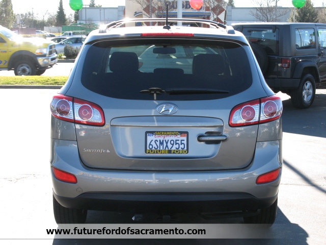 Hyundai Santa Fe 2012 photo 5