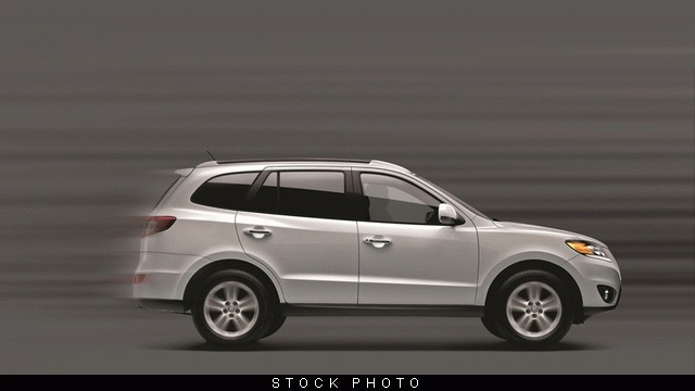 Hyundai Santa Fe 2012 photo 2