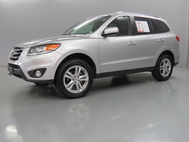 Hyundai Santa Fe 2012 photo 2