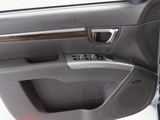 Hyundai Santa Fe 2012 photo 5