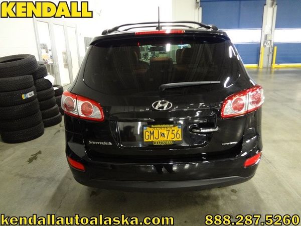 Hyundai Santa Fe 2012 photo 2