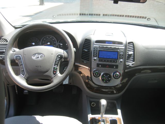 Hyundai Santa Fe 2012 photo 7