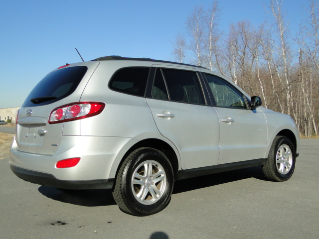 Hyundai Santa Fe 2012 photo 3