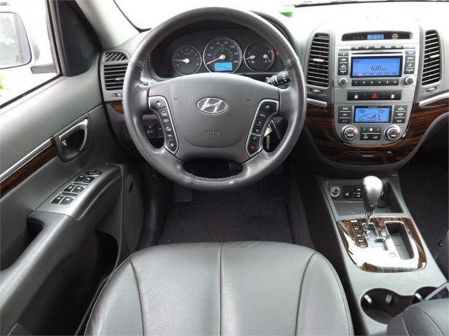 Hyundai Santa Fe 2012 photo 5