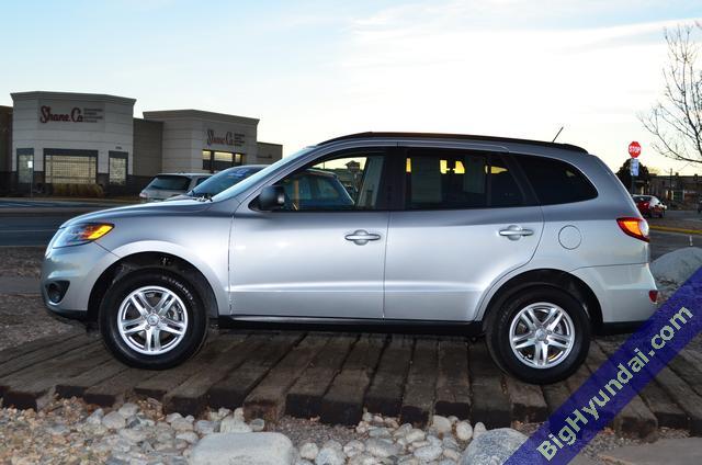 Hyundai Santa Fe 2012 photo 2