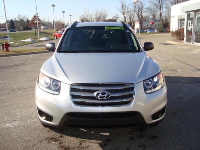 Hyundai Santa Fe 2012 photo 1