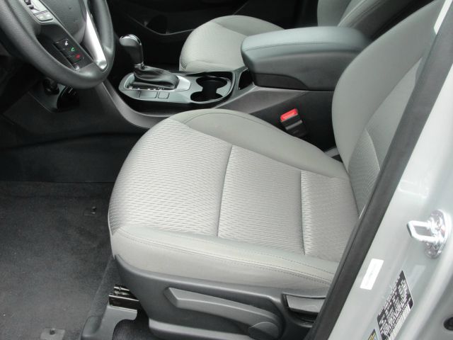 Hyundai Santa Fe 2013 photo 17