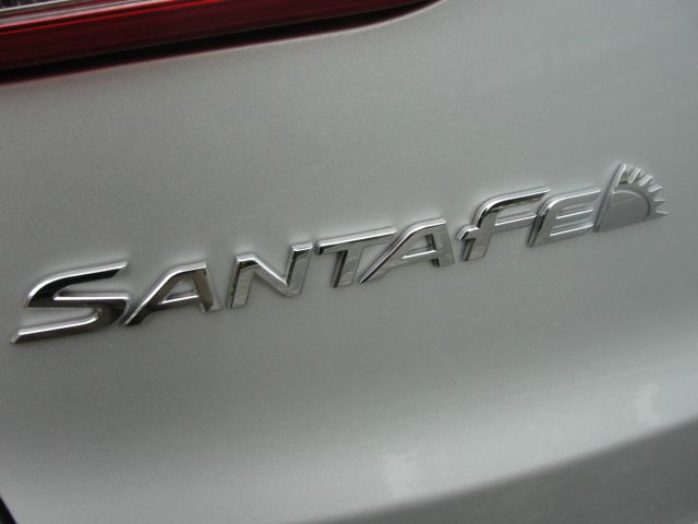 Hyundai Santa Fe 2013 photo 8