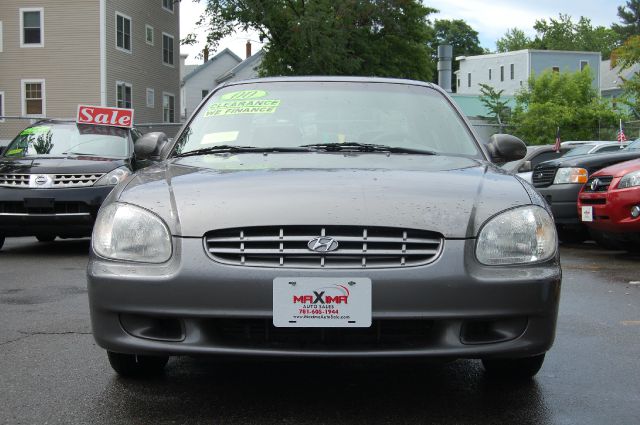 Hyundai Sonata 2000 photo 3