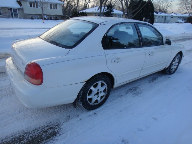 Hyundai Sonata 2001 photo 4