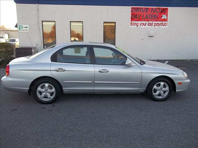 Hyundai Sonata 2001 photo 3