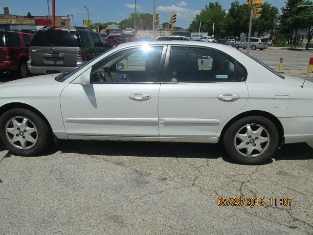 Hyundai Sonata 2001 photo 3