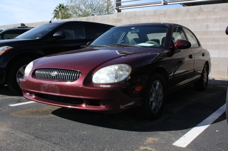 Hyundai Sonata 2001 photo 3