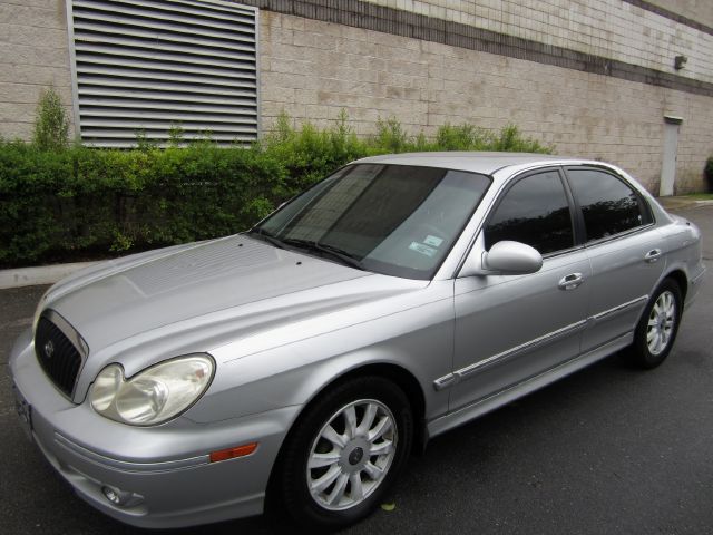 Hyundai Sonata 2002 photo 7