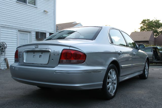 Hyundai Sonata 2002 photo 5