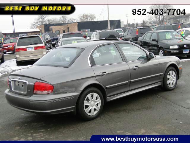 Hyundai Sonata 2002 photo 2