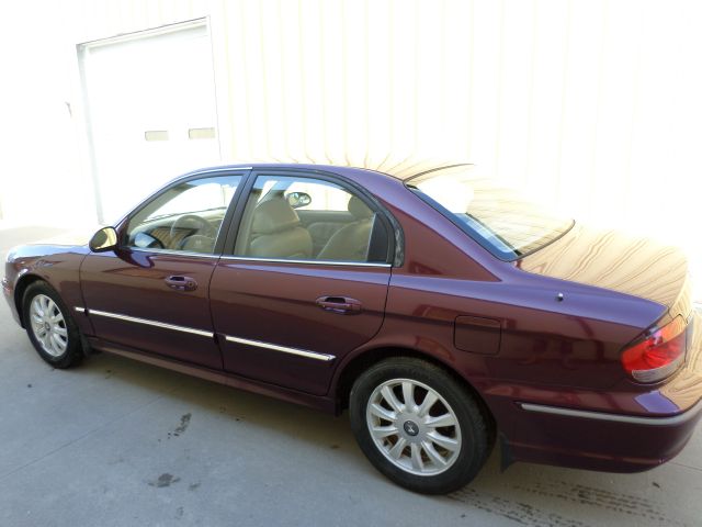 Hyundai Sonata 2002 photo 3