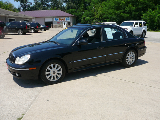 Hyundai Sonata 2002 photo 4