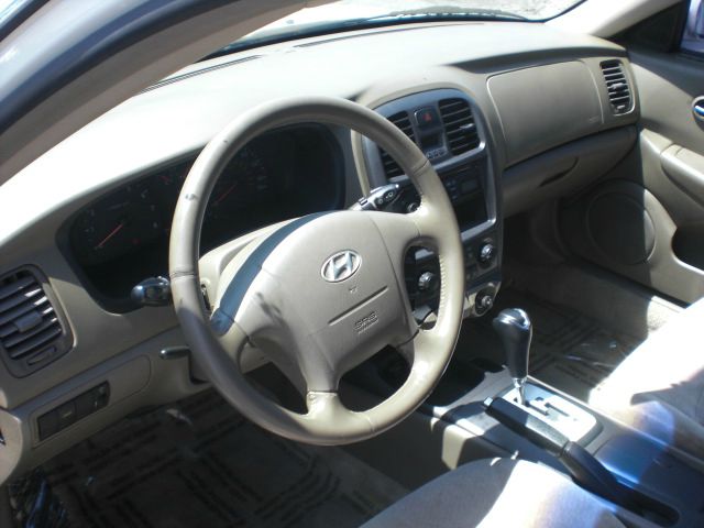 Hyundai Sonata 2002 photo 10