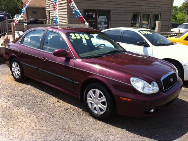 Hyundai Sonata 2002 photo 1