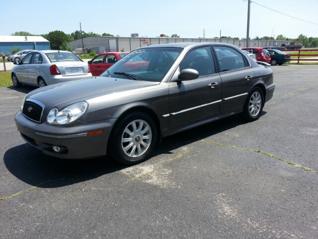 Hyundai Sonata 2002 photo 3