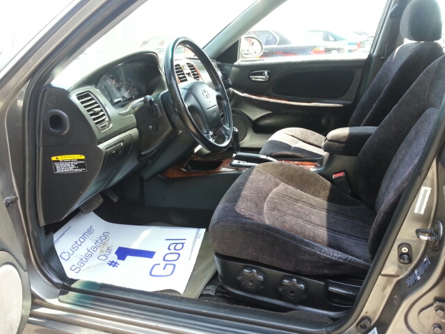 Hyundai Sonata 2002 photo 5