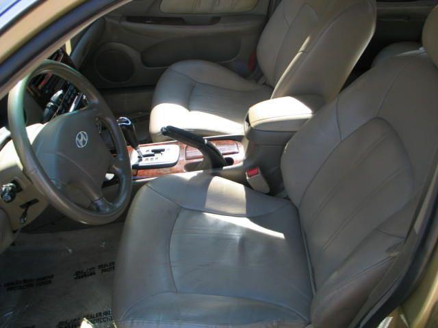 Hyundai Sonata 2002 photo 4