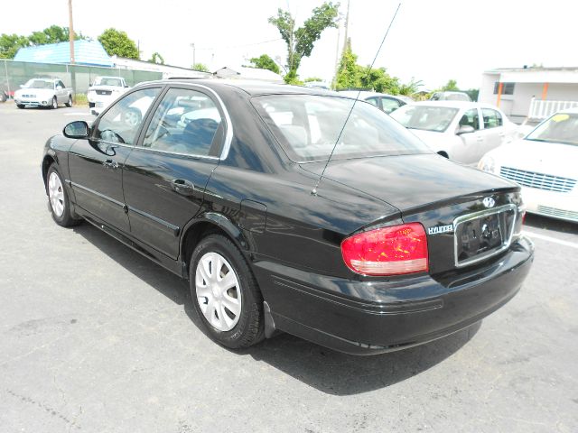 Hyundai Sonata 2002 photo 22