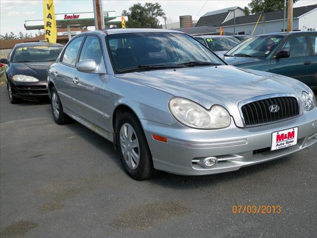 Hyundai Sonata 2002 photo 3