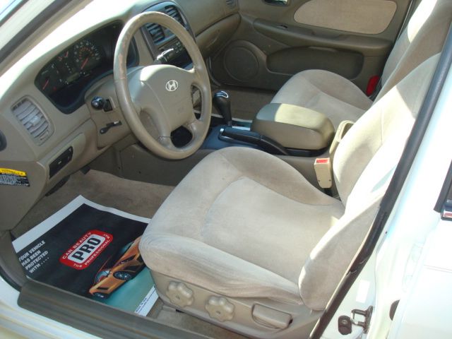 Hyundai Sonata 2002 photo 4