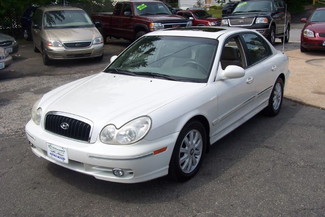 Hyundai Sonata 2002 photo 13