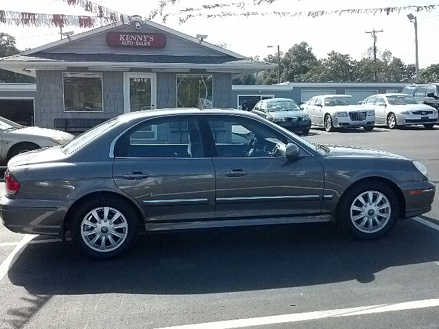 Hyundai Sonata 2002 photo 1