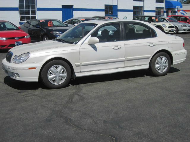 Hyundai Sonata 2003 photo 4