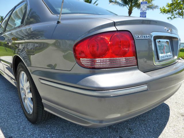 Hyundai Sonata 2003 photo 34