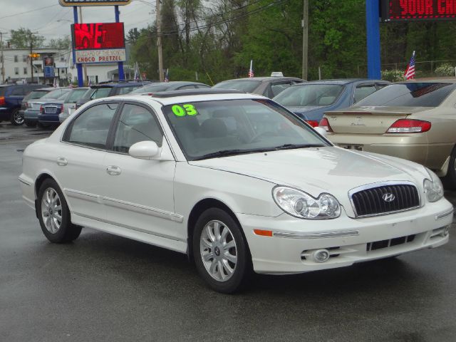 Hyundai Sonata 2003 photo 3