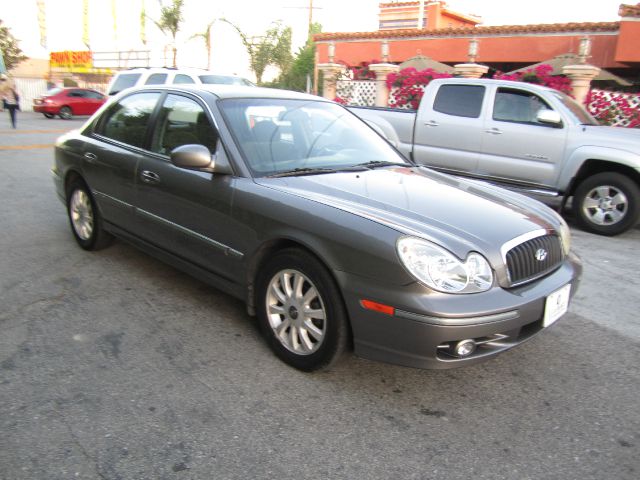 Hyundai Sonata 2003 photo 3