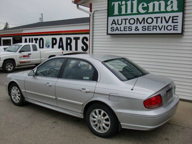 Hyundai Sonata 2003 photo 8