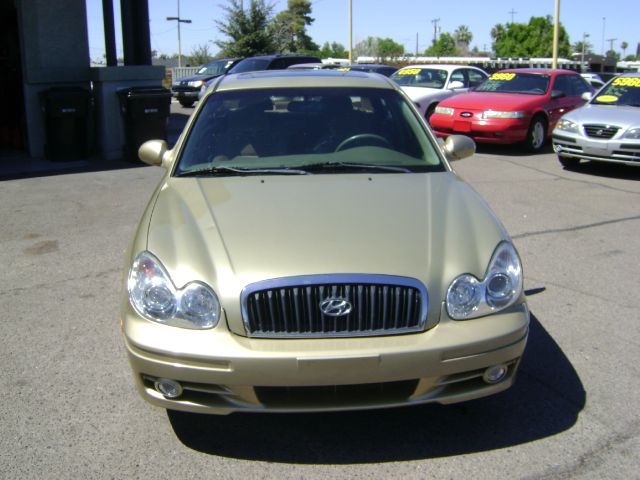 Hyundai Sonata 2003 photo 10