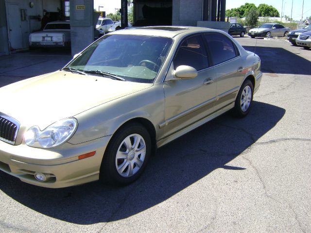 Hyundai Sonata 2003 photo 3