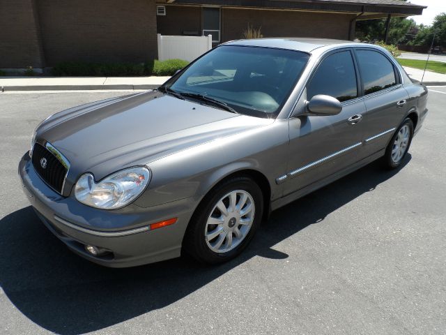 Hyundai Sonata 2003 photo 4