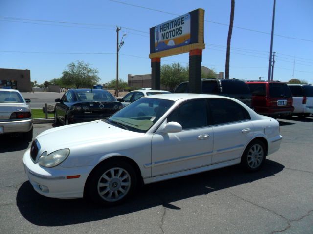 Hyundai Sonata 2003 photo 1