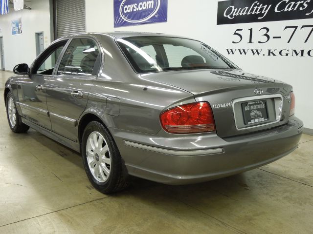 Hyundai Sonata 2003 photo 3