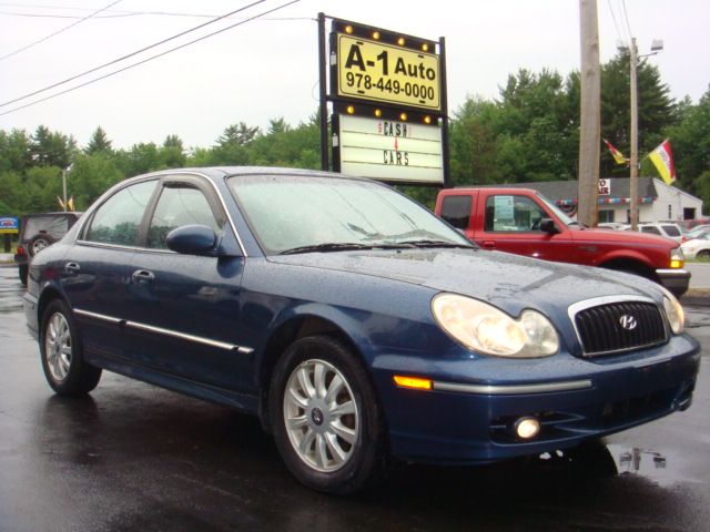 Hyundai Sonata FWD 4dr Sport Sedan