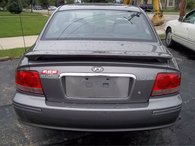 Hyundai Sonata 2003 photo 1