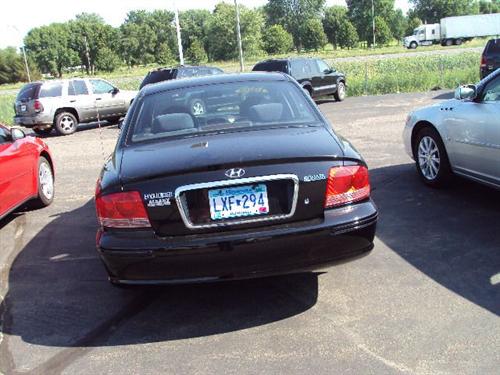 Hyundai Sonata 2004 photo 1