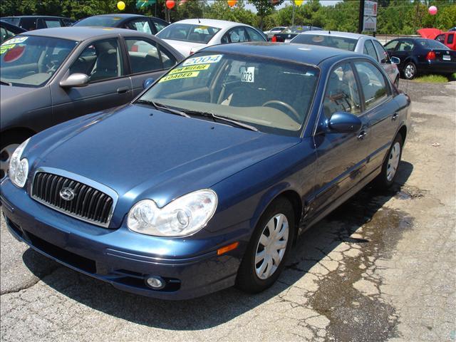 Hyundai Sonata S Sedan Sedan