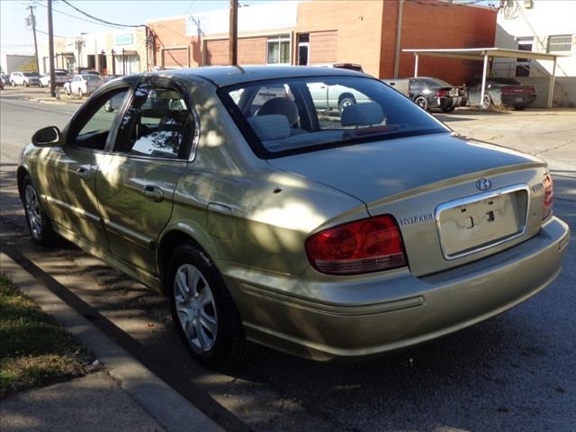 Hyundai Sonata 2004 photo 1